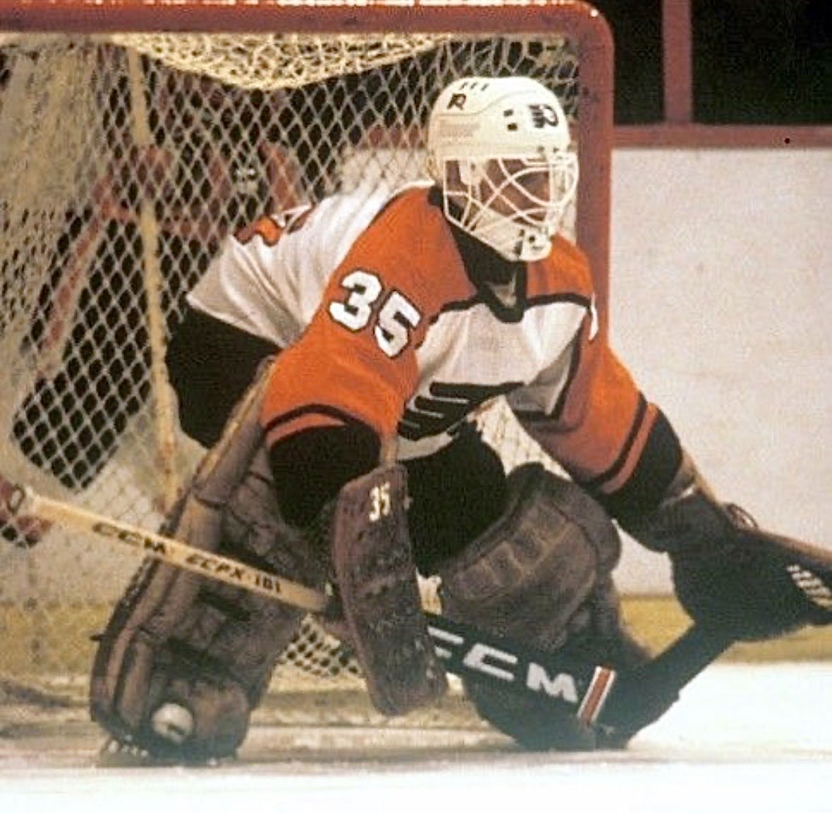 Old Hockey Cards tweet media