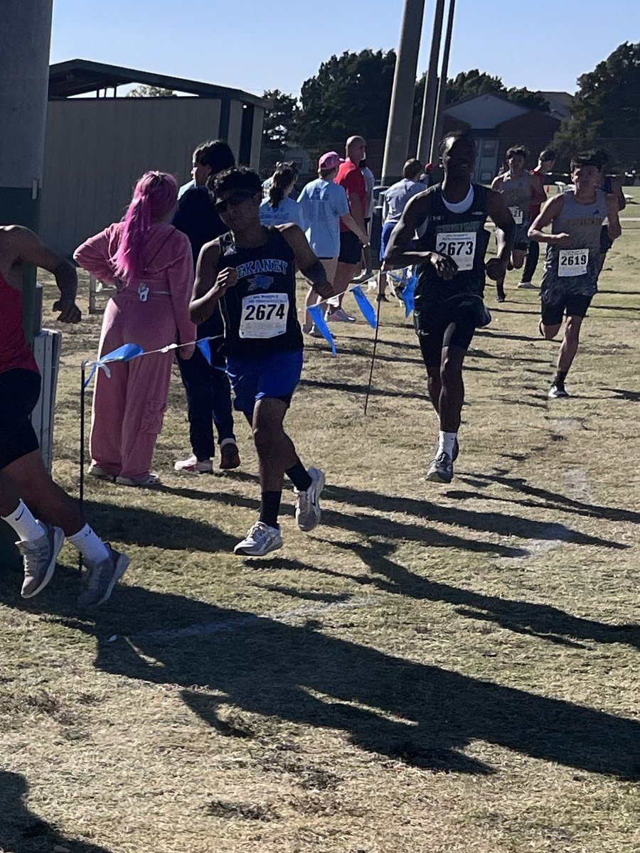 SpringISDAthl's tweet image. Good luck to our Spring ISD boys XC athletes from Dekaney and Spring HS competing at the UIL Region II Meet today in Arlington! 👟💨 @SpringISD @DerrellOliver @jgaines34 @springhsfb @SPRINGHIGHLIONS @DekaneyFootball @Dekaneywildcat