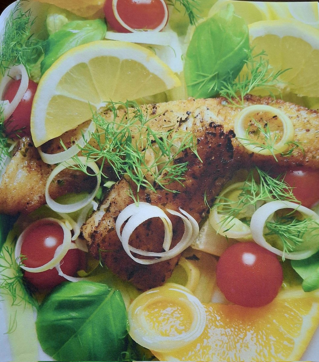 HurmerintaArt's tweet image. My  cookbooks are also available here: mightydeliciousfood.com

#books #cookbook #giftidea #delicious #food #recipes #foodphotography #tastyfood #ForYou