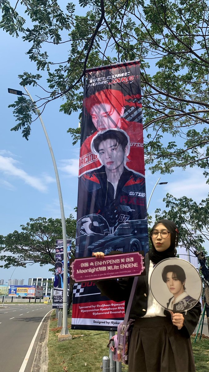 thinkaboutdn's tweet image. engga nemu banner nya, jd ak memaksimalkan canva ☺️ makasi buat kakak” yg udah fotoin polosan nya.. aku izin ambil yah..

@xxljihoon @sjaeyun02z @jakeyclub @jaeyunnichan @jaetotheyun @blossomjaeyunie @jakenvrend @mamahyeyun

#JAKECITYBOY #JAKECOMINGHOME #JAKE #ENHYPEN_JAKE