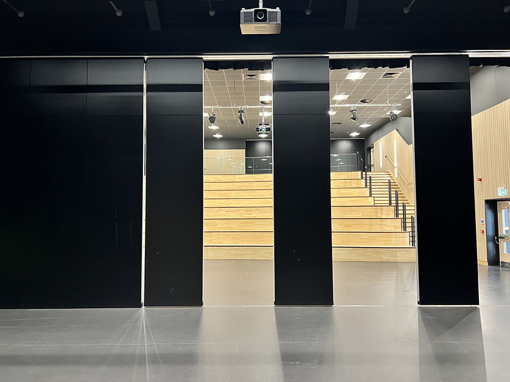 StylePartitions's tweet image. At Wallyford Learning Campus, Style enabled the main assembly and drama hall to be divided into 2 separate rooms as offering the campus greater flexibility to adapt the use of this central area.
tinyurl.com/2a7vpk5j
#flexibleworkspace #flexiblespace #moveablewall
#partition