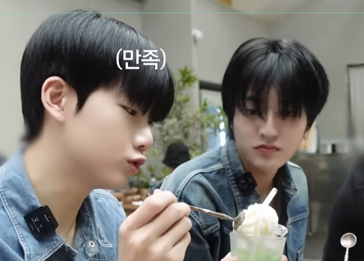 kkyujyo's tweet image. 주기적으로 보는 짤 1위