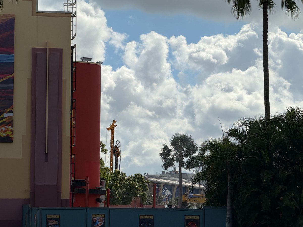insideuniversal's tweet image. With the last coaster track piece gone, Hollywood Rip Ride Rockit is officially all demolished. @UniversalORL