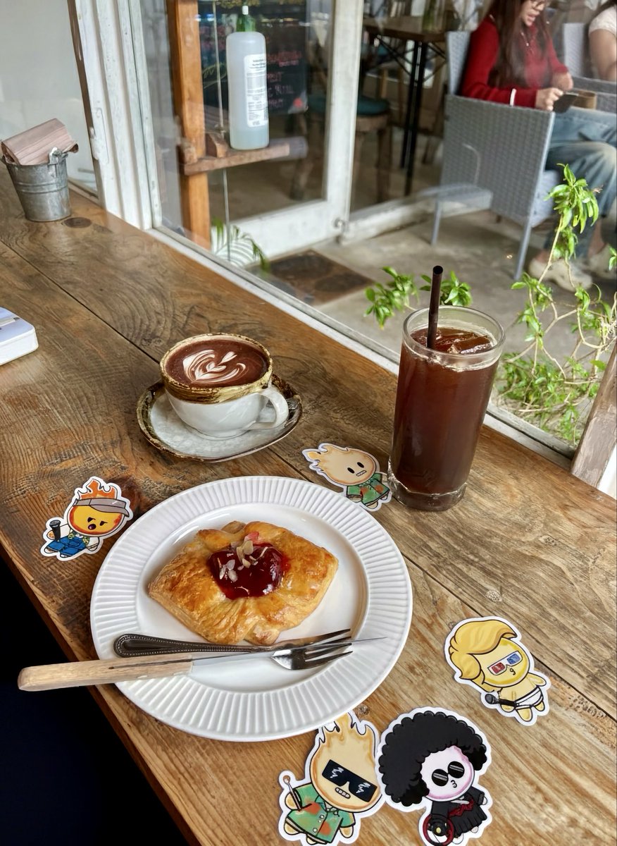 YieldFarmer tweet media