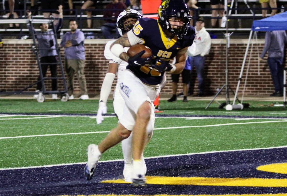 One of Ashton Schumann's two TDs vs Emporia <a href="/ucobronchofb/">UCO Football</a> <a href="/ucoathletics/">UCO Bronchos</a> <a href="/AshtonSchumann/">Ashton “SCHU” Schumann</a>