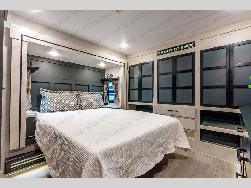 RVStationNac's tweet image. 💫✨ New 2026 KZ Sportster X 3914X is here! This one you have to see for yourself! Get ready for some wonderful adventures! 🍂🧡☕ We will see you soon! 🔗rpb.li/ERr4
#RVStationNacogdoches #AutoLeveling #FallCamping