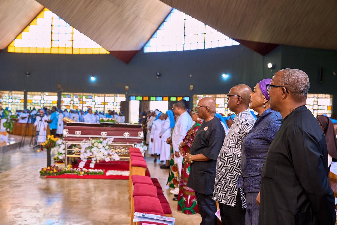 Today, I travelled from Lagos this morning to Enugu to attend the burial Mass of two exceptional Reverend Sisters of the Daughters of Divine Love Congregation, Sr. Jane Frances Chioke and Sr. Ann Nwosu, at the Sacred Heart Chapel, Abakpa-Nike, Enugu State.

Sr. Jane Frances was a