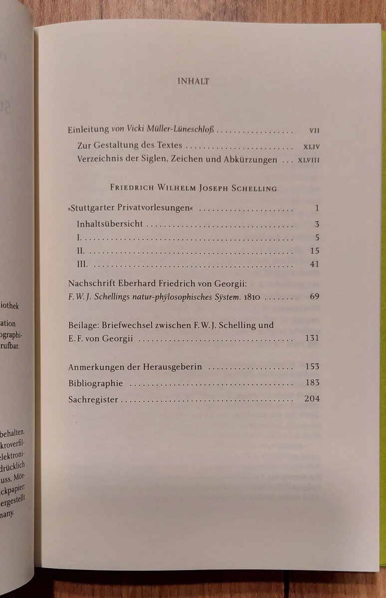Rheinlandfranke's tweet image. Wollte eigentlich nur mal kurz reinschauen und zack, drückt mir mein Lieblingsbuchhändler ein #Schelling-Buch in die Hand, das er extra für mich zurückgehalten hat.
Ein Service, den kein Onlineshop je ersetzen kann. ❤️ #Philosophie