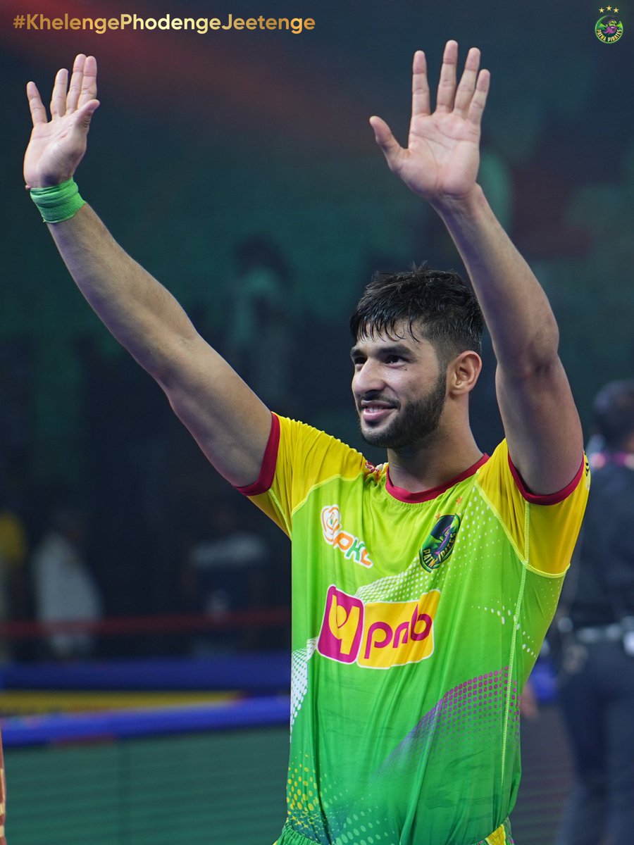 PatnaPirates's tweet photo. This one for the Pirate Army for always believing in us! #KhelengePhodengeJeetenge #starsports #ProKabaddi #pkl2025 #piratementality #patnapirates #PKLSeason12 #season12 #diwali #nocrackers #wishes #fan https://t.co/oGnIB4SzMg