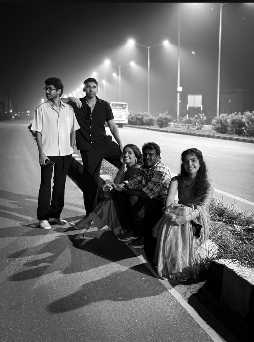 imjusttvedha's tweet image. people after delivering generational cinema and a diwali winner 📈