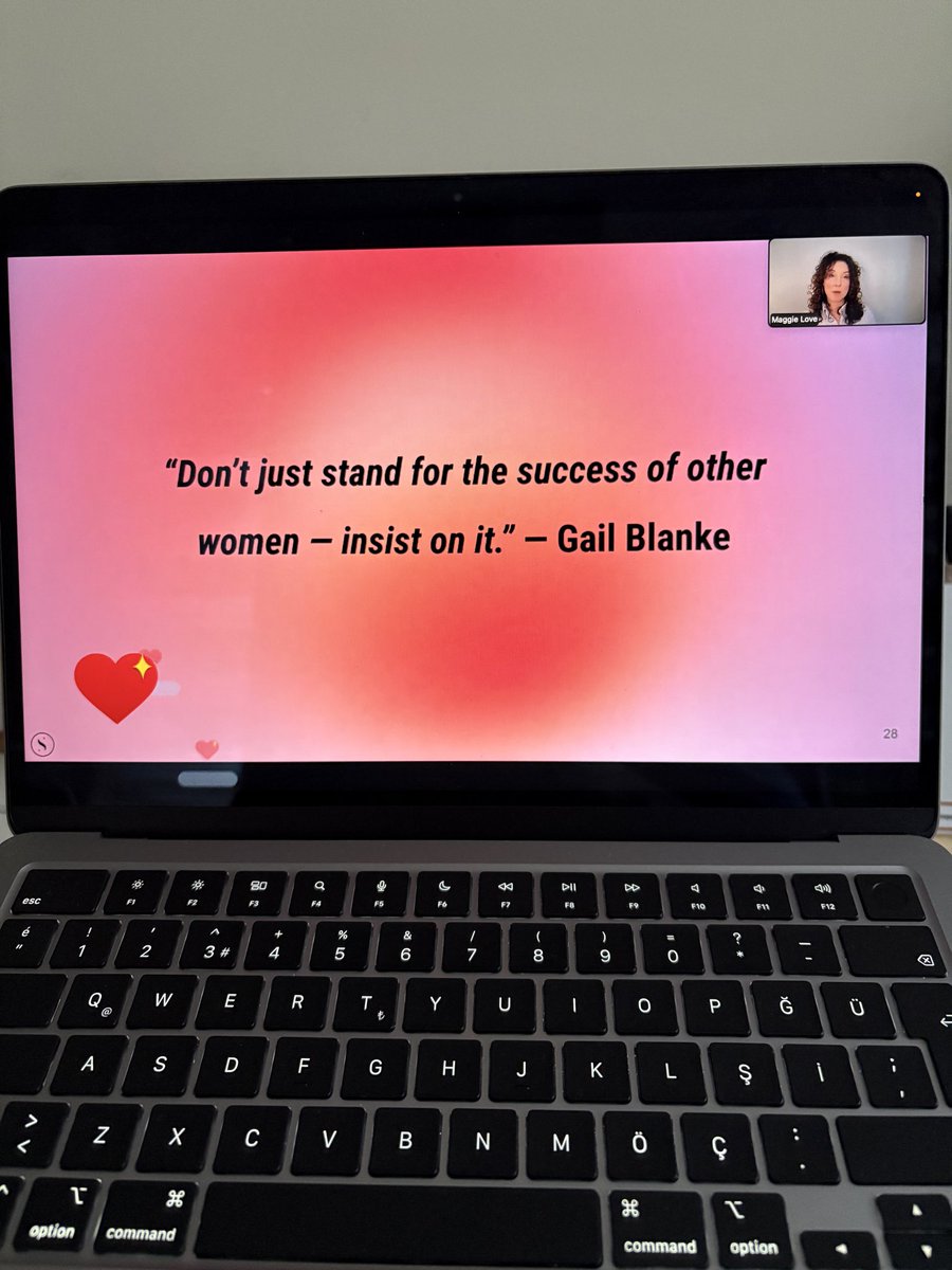 aysenur_aydin7's tweet image. First session of #SheFiSeason15 which included nutshells about Web3 was amazing! ❤️‍🔥