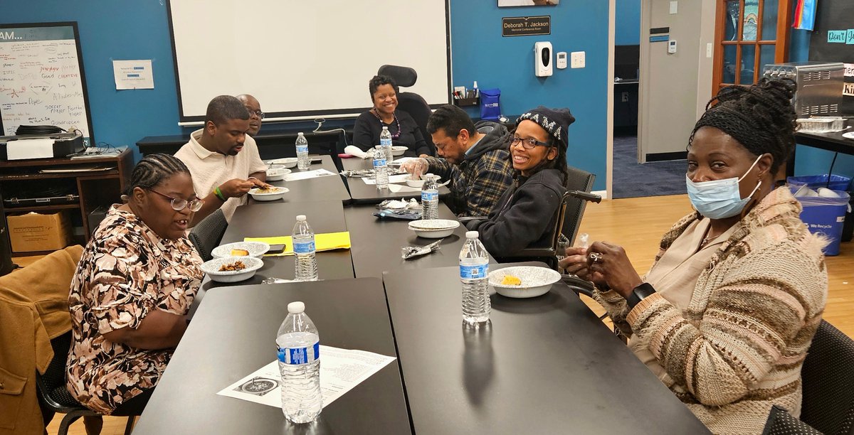 InNowOrg's tweet image. With autumn here, cozy fall flavors filled the air during IN’s October #CookingClass! Participants made hearty veggie chili and cornbread with honey butter. Stay tuned for more delicious fun on our events calendar: buff.ly/Oc9CoQs

#IndependentLiving #DisabilityCommunity
