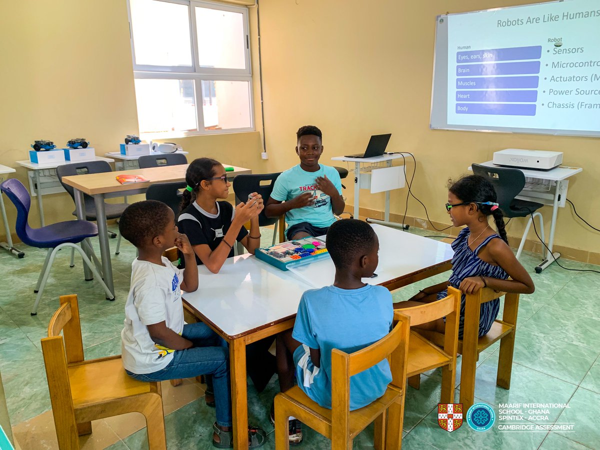 maarifGH's tweet image. We had an exciting time during our Free Robotics Class last Saturday! 📷📷
They explored creativity, through hands-on learning with robots.
. 📷
#MaarifInternationalSchool #RoboticsClass #STEMEducation #Innovation #FutureLeaders #Spintex #CambridgeCurriculum #HandsOnLearning