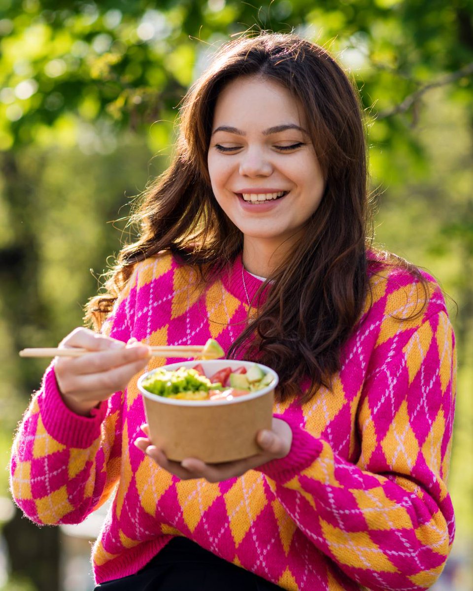Support women’s health across every stage of life.
Download the Nutrition Guidebook for Women’s Health — a comprehensive, evidence-based resource designed to help clinicians support women from young adulthood through menopause.
soyconnection.com/discover-the-p…
#USSoy #SoyConnection