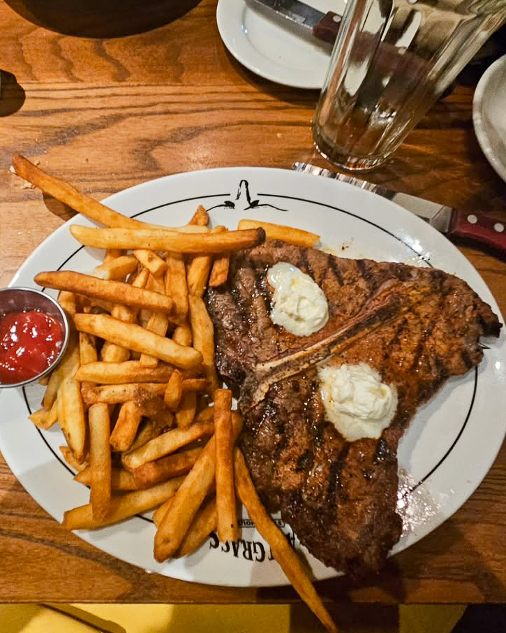 Our kind of steak night. 🤩

📸: max.the7