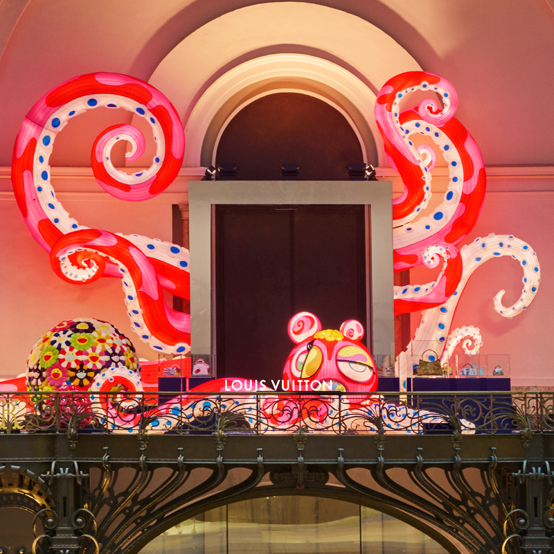 LouisVuitton's tweet photo. Artycapucines VII – Louis Vuitton x #TakashiMurakami. A tribute to #LouisVuitton's commitment to the arts, the series joins the culmination of works created for the project since 2019 in a showcase at Art Basel Paris.