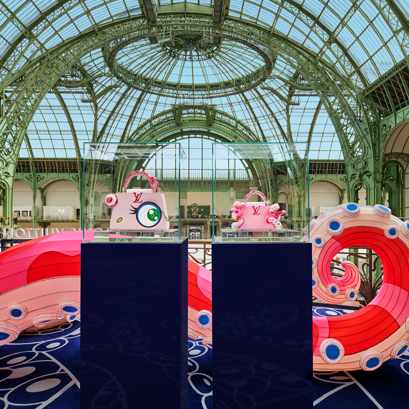 LouisVuitton's tweet photo. Artycapucines VII – Louis Vuitton x #TakashiMurakami. A tribute to #LouisVuitton's commitment to the arts, the series joins the culmination of works created for the project since 2019 in a showcase at Art Basel Paris.