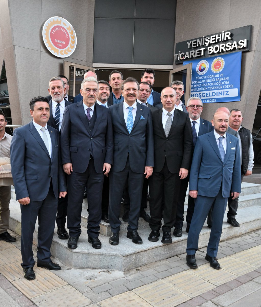 RHisarciklioglu's tweet photo. Yenişehir Ticaret Borsası’nda meclis üyelerimizle bir araya geldik.

Bursa Valisi Sayın Erol Ayyıldız’ın katıldığı toplantıda, iş dünyasının talep ve beklentilerini, ilçe ekonomisinde yaşanan sıkıntıları konuştuk. https://t.co/bmWdLRnZBT
