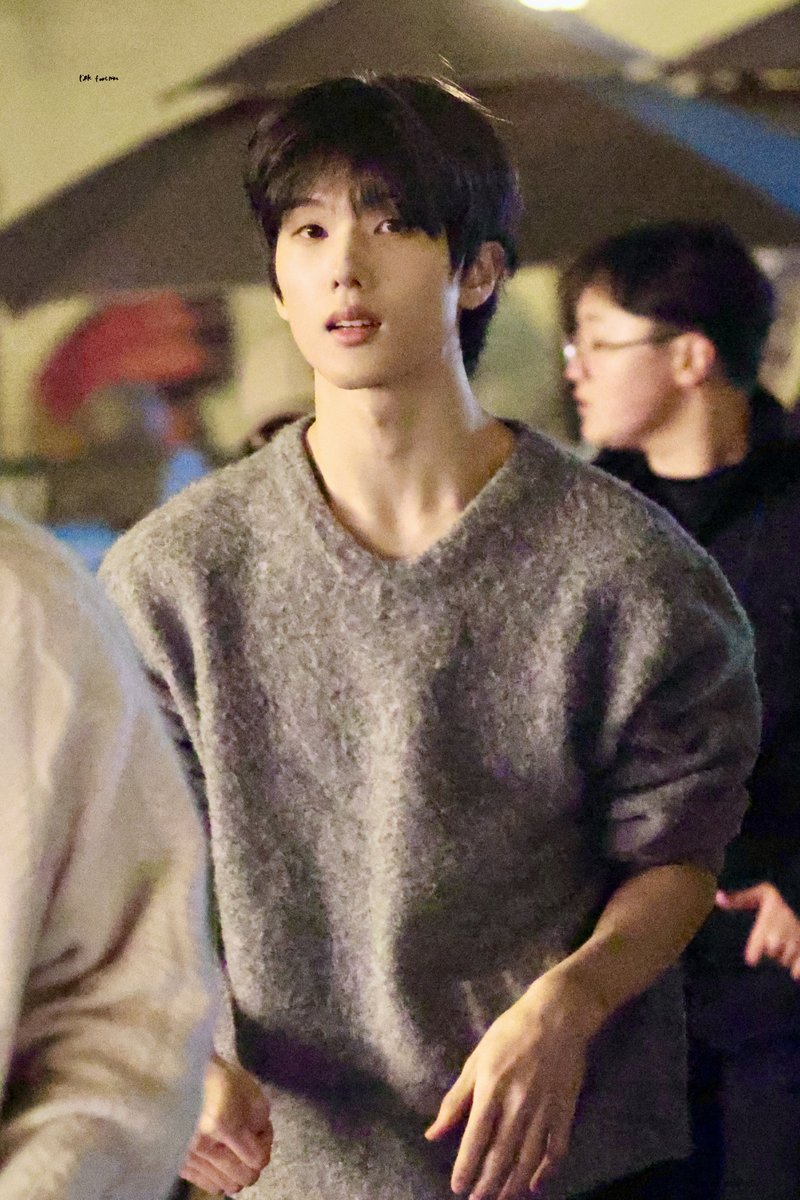 pinkfootprint25's tweet image. 251021 덕밥집 수고했어!
#지성 #JISUNG #志晟 #チソン #NCTDREAM
