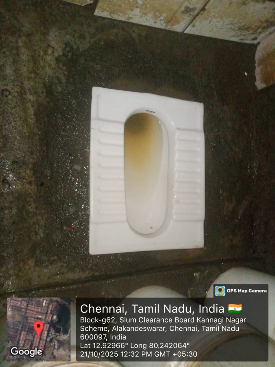 கண்ணகி நகர் கொடுமைகள். மின்சார இணைப்பு பெட்டி உள்ளே தண்ணீர் புகுந்ததால் மின்சாரம் துண்டிப்பு. கழிவுநீர் குழாய்கள் நிரம்பி வழிவதால் தரைத்தளத்தில் இருக்கும் வீடுகளில் கழிவறையும் துண்டிப்பு. இந்த மக்களை எப்படித்தான் வாழ சொல்கிறீர்கள்? 

இந்த இடத்தில் அவர்களை கொண்டு வந்து திணித்த