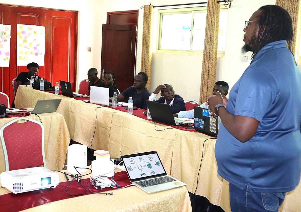 OmonyDenis8's tweet photo. Ugandan journalists have been implored to play a key role in combating disinformation &amp; misinformation, especially as the country prepares for the upcoming general elections.
Thank you @cipesaug for the two day Strengthening Media Resilience Workshop. It was worth it https://t.co/SsqvwueUej