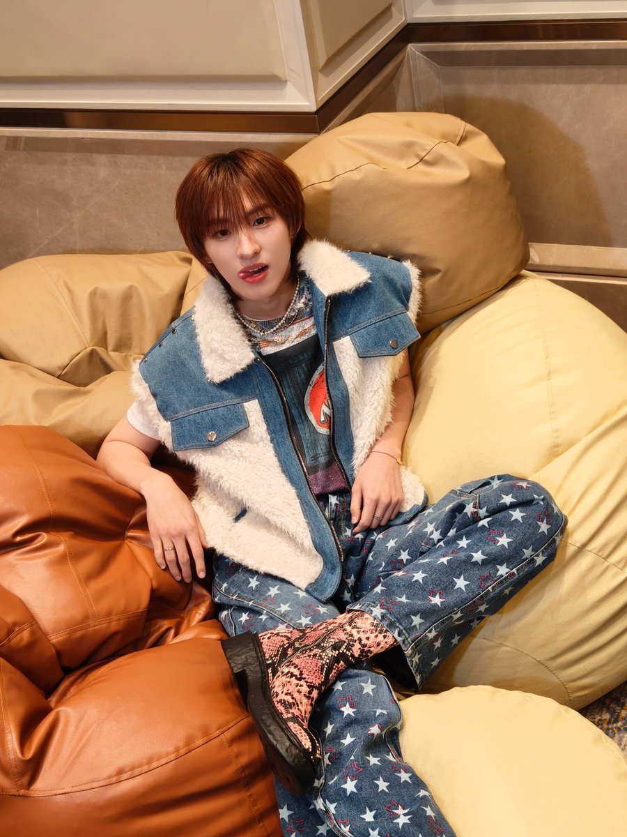 “ก้อง” <a href="/kongjiro_/">Kong.Jiro</a> พร้อมแล้วสำหรับงาน Friendly Me Charming Star Party with Kong ✨️

#FriendlyPartyxKong