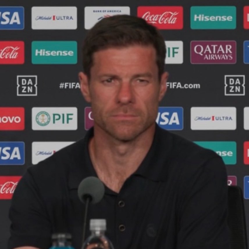 FabrizioRomano's tweet photo. 🤍🇫🇷 Xabi Alonso: “Kylian Mbappé helps us a lot… not just with goals. His influence is almost as important in terms of his teammates following him”.

“He’s in a fantastic moment, as now everything fits together in his head, and that's why he's performing so well”. https://t.co/FKdVJ2yq6Y
