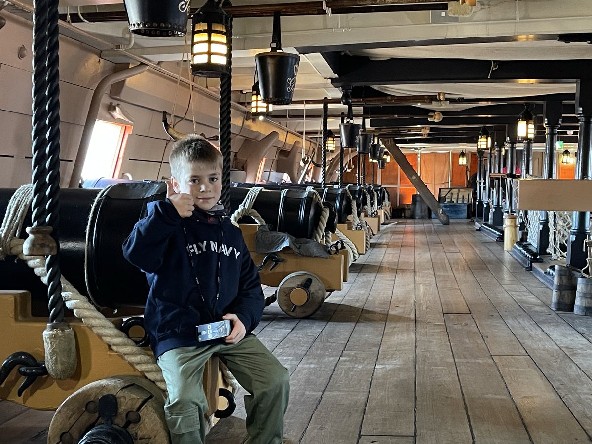 Jacob_The_Pilot's tweet photo. I wish Nelson would stop signalling, we know what to do.
Happy Trafalgar Day @RoyalNavy to all past & present🇬🇧
#EnglandExpects🏴 #FlyNavy✈️ https://t.co/PS3gtyNFpO