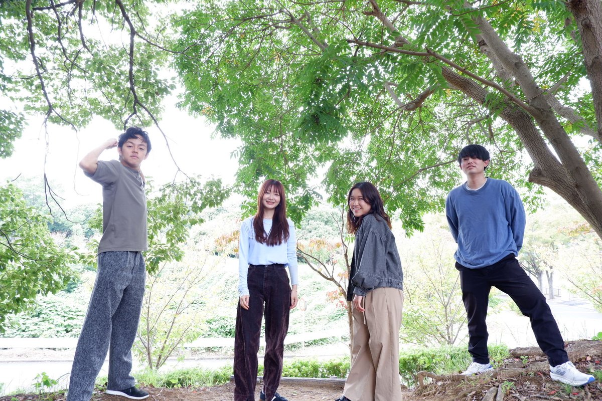 〈 お知らせ 〉
お久しぶりです！
TOY'S HORNについてお知らせです。

バンドの活動をここで一区切りすることにしました
おかげさまで本当に濃く
一生に一度のキラキラした時間を
過ごすことができました！

関わってくれた全ての方に感謝をこめて💐