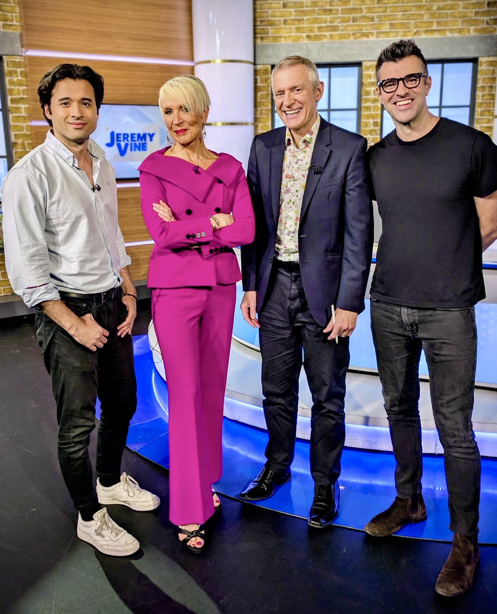 Dawn Neesom tweet media