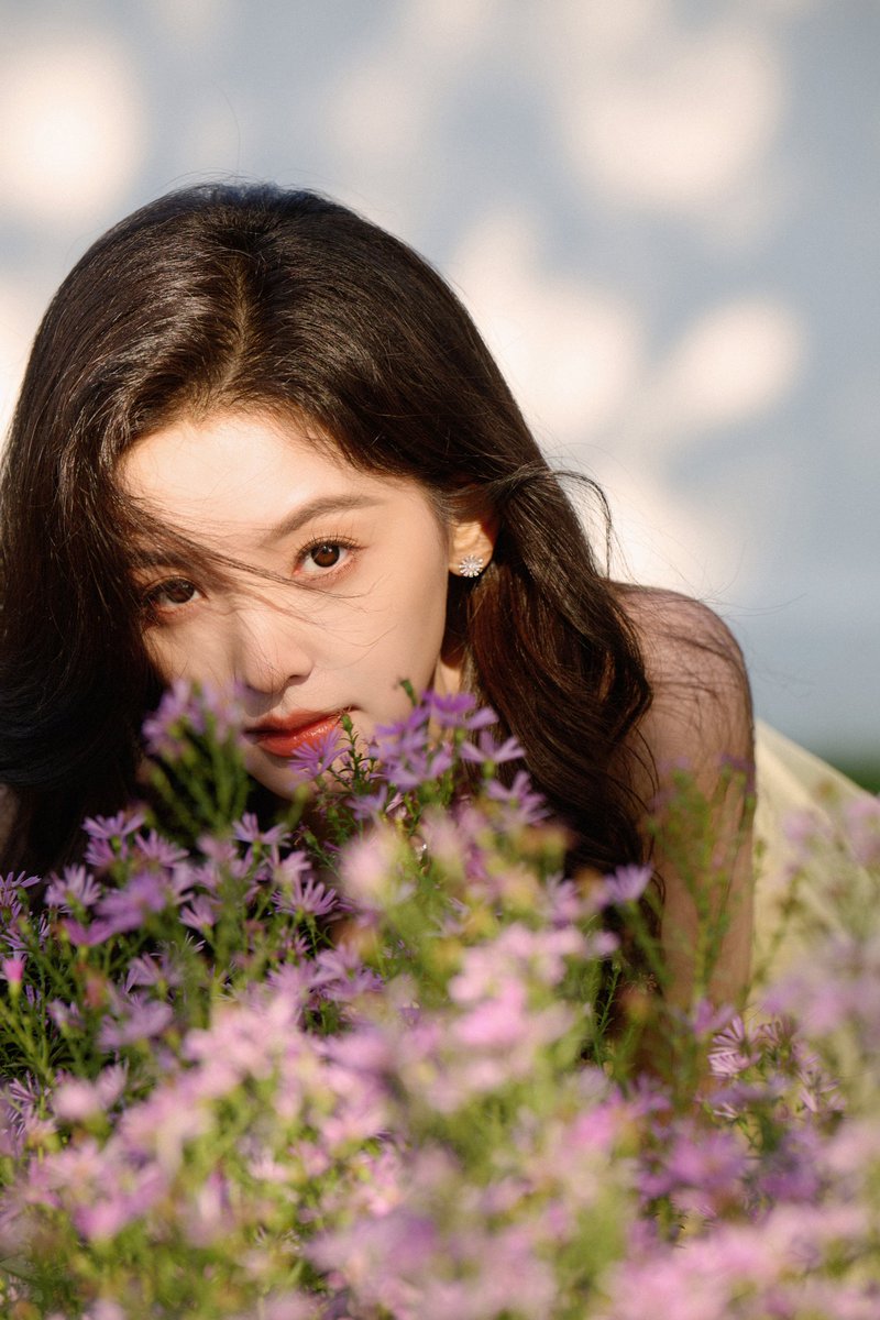 zhang ruonan files tweet media