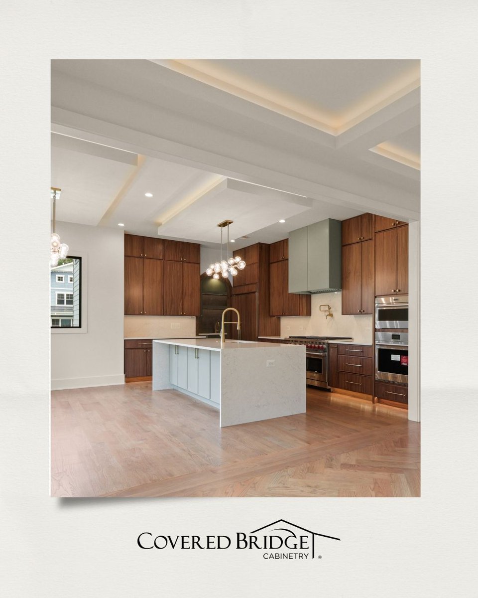 CoveredBridge_'s tweet image. The mix of walnut cabinetry and light tones creates a modern yet welcoming feel throughout the home.

In the kitchen and master bath, the natural texture of Covered Bridge Cabinets shines through soft daylight and a thoughtful blend of materials and color.