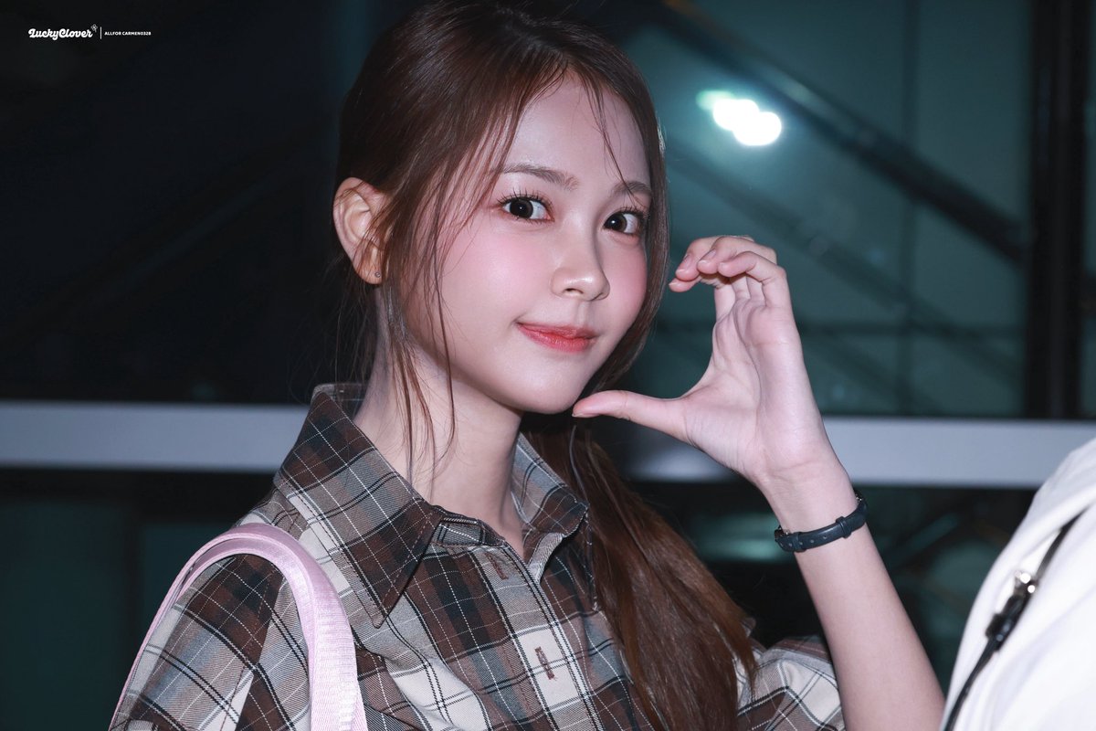 Lucky2clover_'s tweet image. 251021

#Hearts2Hearts #하츠투하츠 #H2H 
#CARMEN #카르멘