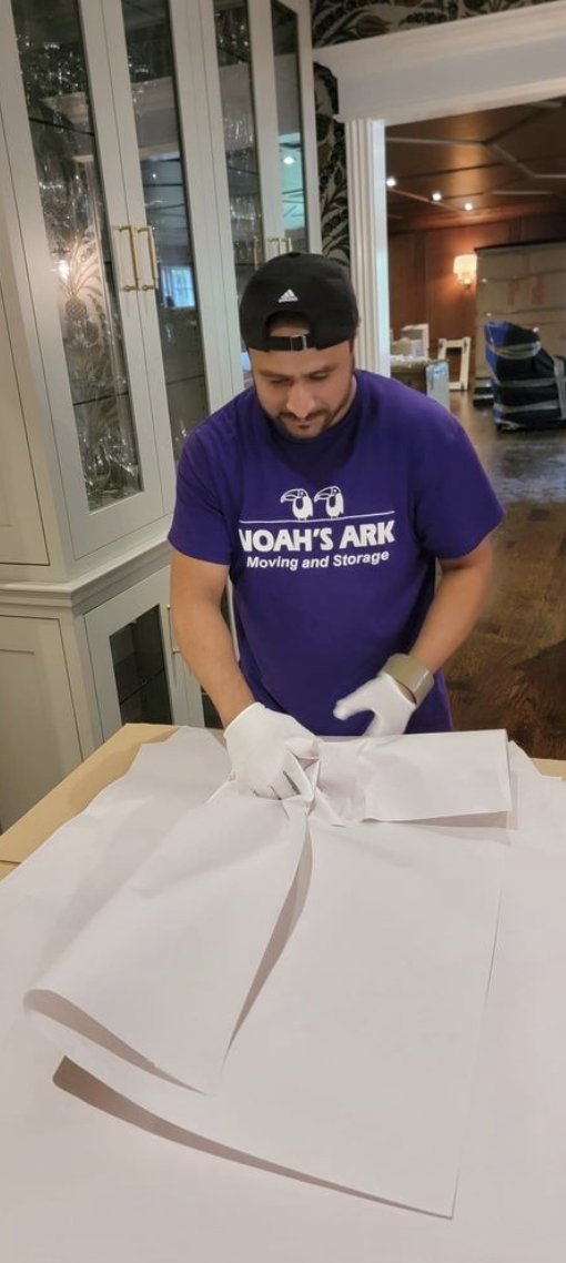 NoahsArkMovers's tweet image. Make your next move a breeze! Choose Noah’s Ark Moving &amp;amp; Storage for trusted, professional service across Connecticut and NYC. 
noahsarkinc.com 1-866-247-2758

#Moving #NYCMovers #CTMovers  #PackingServices