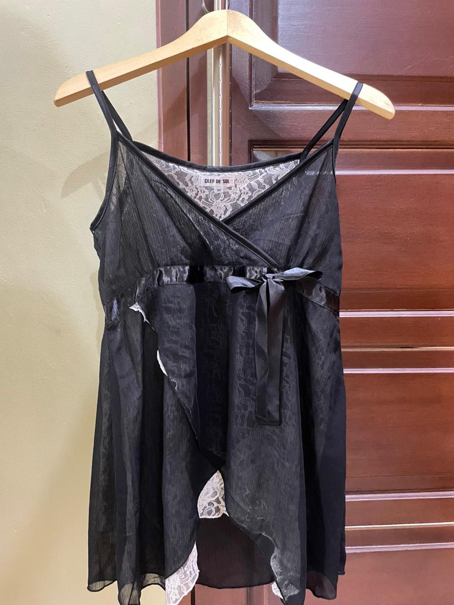 vt.tiktok.com/ZSUsHSQ8j/ gusy boleh tolong bantu like 🥺??? it's mean a lottt for me, aku jualan baju2 gemasss seperti ini, go check it out nnti dpet kiss ☝🏻