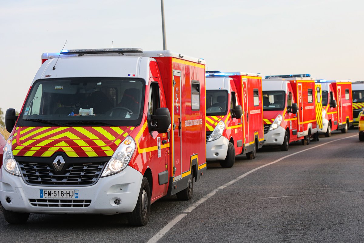 Avancée majeure : la nouvelle directive européenne sur le permis B permet aux <a href="/PompiersFR/">Pompiers de France</a> de conduire des véhicules d'urgence à propulsion alternative jusqu'à 4,25 tonnes.
✅ Levée d'un obstacle opérationnel pour nos sapeurs-#pompiers
✅ Reconnaissance transfrontalière facilitée