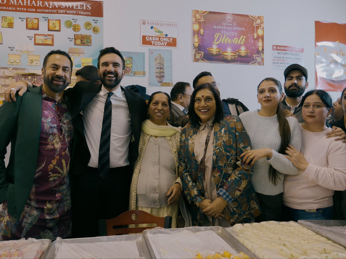 ZohranKMamdani's tweet image. Last night I visited four temples across Queens to celebrate the Hindu Festival of Lights, ending at Maharaja Sweets in Jackson Heights, where we gave out six kinds of delicious treats alongside some very special guests. Happy Diwali, NYC!