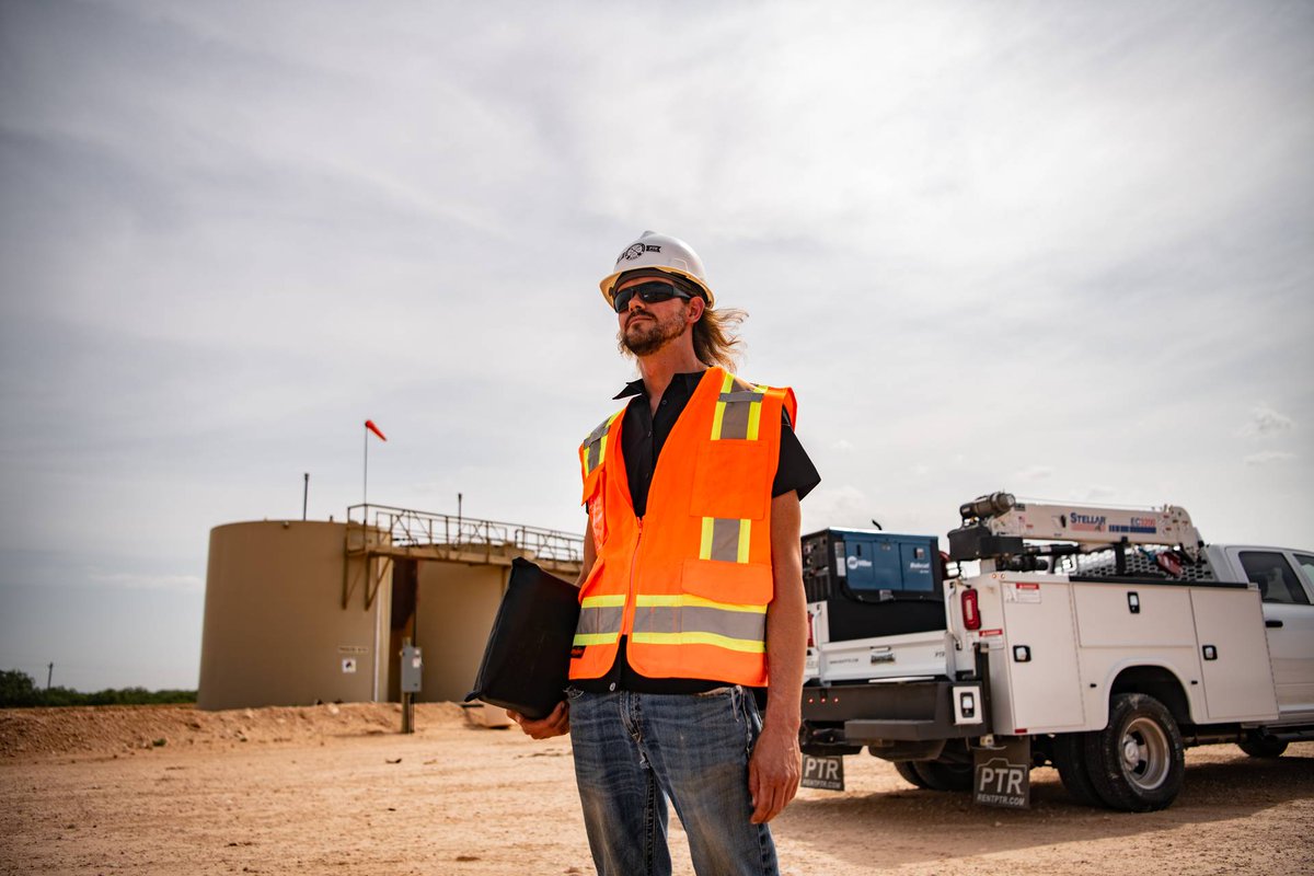 RentPremier's tweet image. This year at PBIOS 2025, we&apos;ll have 3 units in booth #OS312: an upfit Class 3 Crane Truck, a GMC Denali, and a custom-built Welding Rig.

PTR + Oil &amp;amp; Gas: rentptr.com/fleet-rentals/…

#pbios #permianbasin #oilfield #oilandgas #worktrucks #truckrental #rentptr