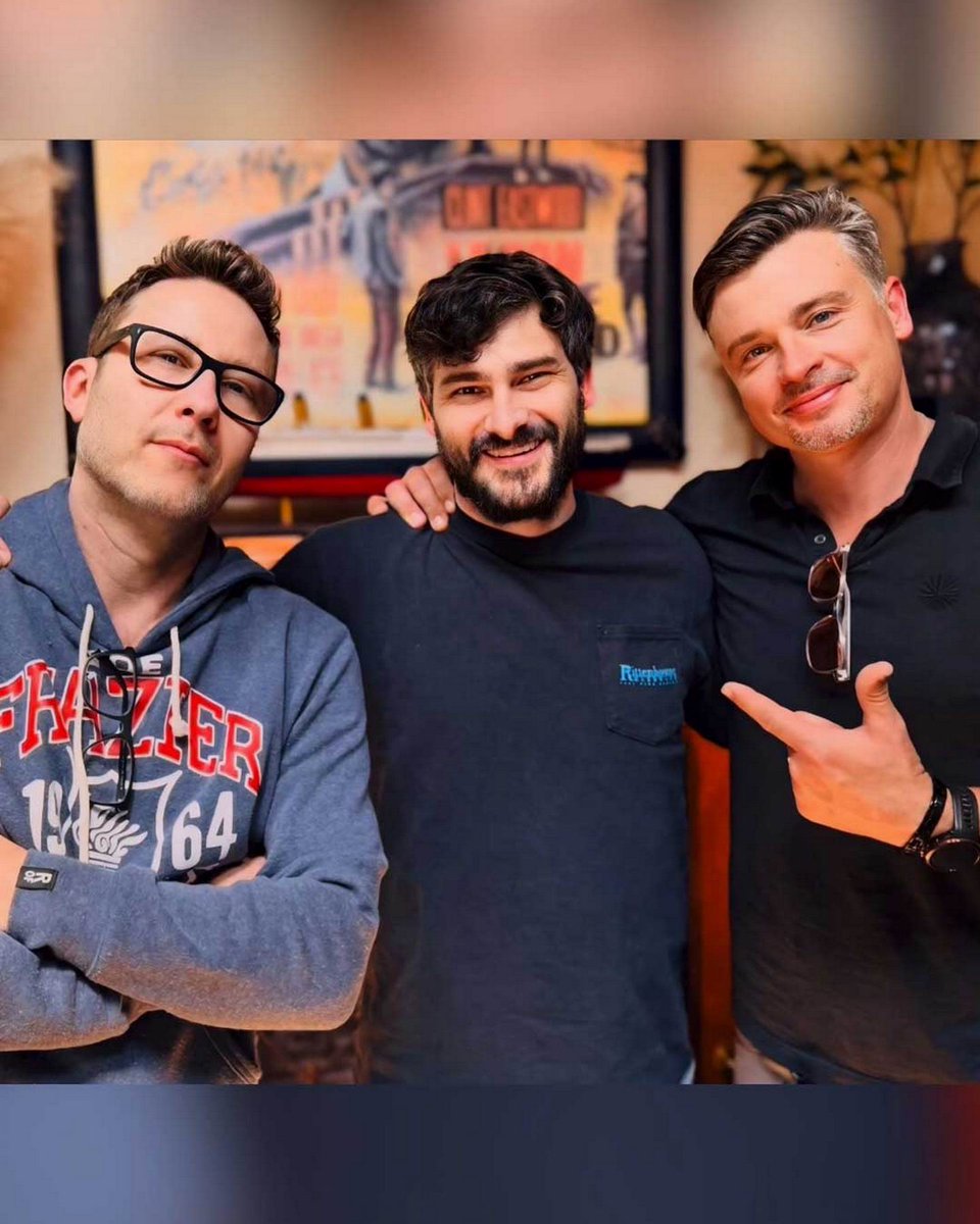 FruitPunch10's tweet image. Thank you forever for Smallville, and hoping you guys Tom Welling Michael Rosenbaum @michaelrosenbum  keep up the awesome work with Talk Ville! #TomWelling #MichaelRosenbaum #Smallville @TalkVillePod @TellezRyan