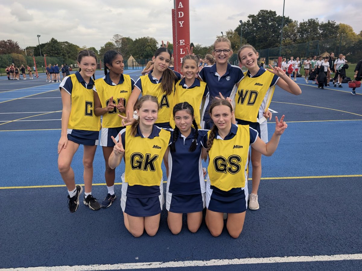 stcatherinessch's tweet image. Congratulations to our Year 9 netball team who finished runners-up in the Richmond Borough Cup last week! 👏 🏐  A brilliant achievement and lots to be proud of — well done, girls! 🏐 🎀 #SCSdeedsnotwords #SCSgirlseducation #SCSNetball #Year9