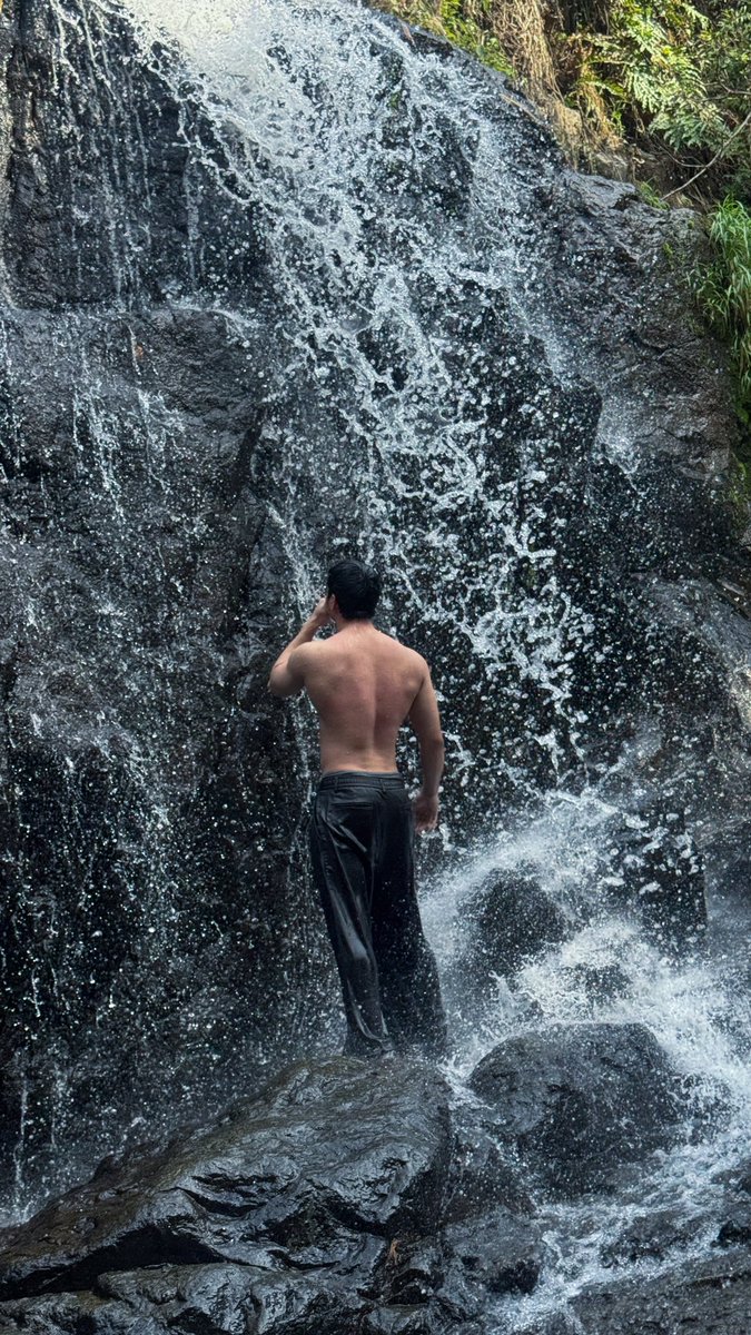 shinnalll_'s tweet image. เดินป่าสนุกมากกก