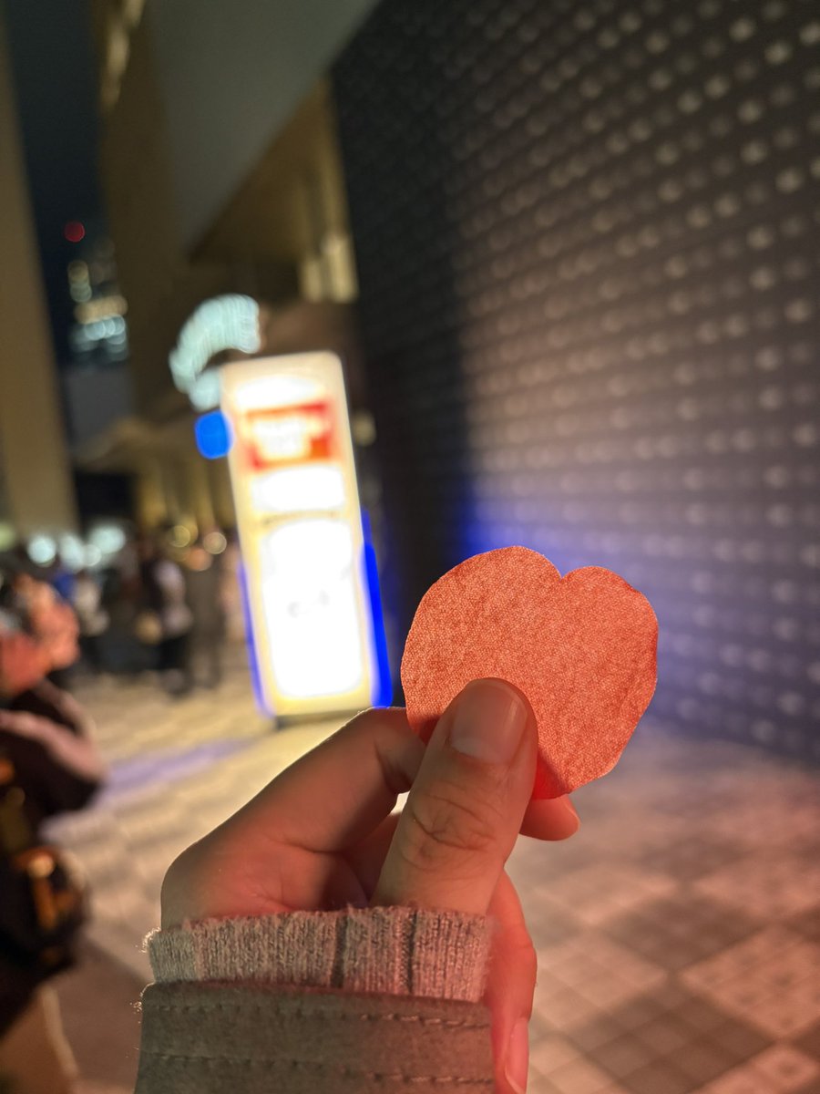 めちゃめちゃ楽しかった!!!美葉ちゃんの歌はグッとくるしダンスは最高だしハモリは多いし...端っこの最前だったのもあってステージ全体が見えて物語も分かりやすかった！それと新曲は星部ショウさんが大活躍してた...!!笑 また週末を楽しみに仕事頑張る🥹#ビヨオペレッタ