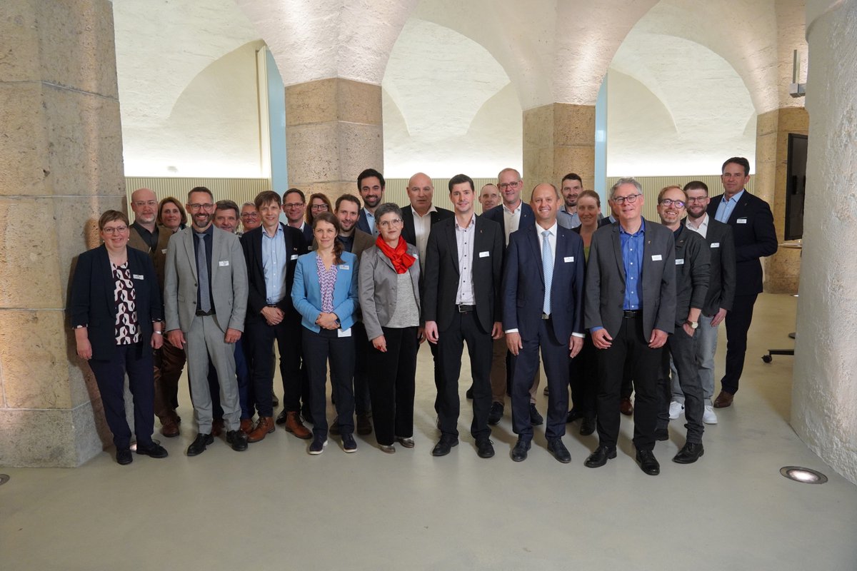 Heute empfing der Grosse Rat die Geschäftsleitung des Landrats Kanton Basel-Landschaft. Der Besuch aus dem Nachbarskanton verfolgte unter anderem die Ratsverhandlungen auf der Zuschauertribüne.