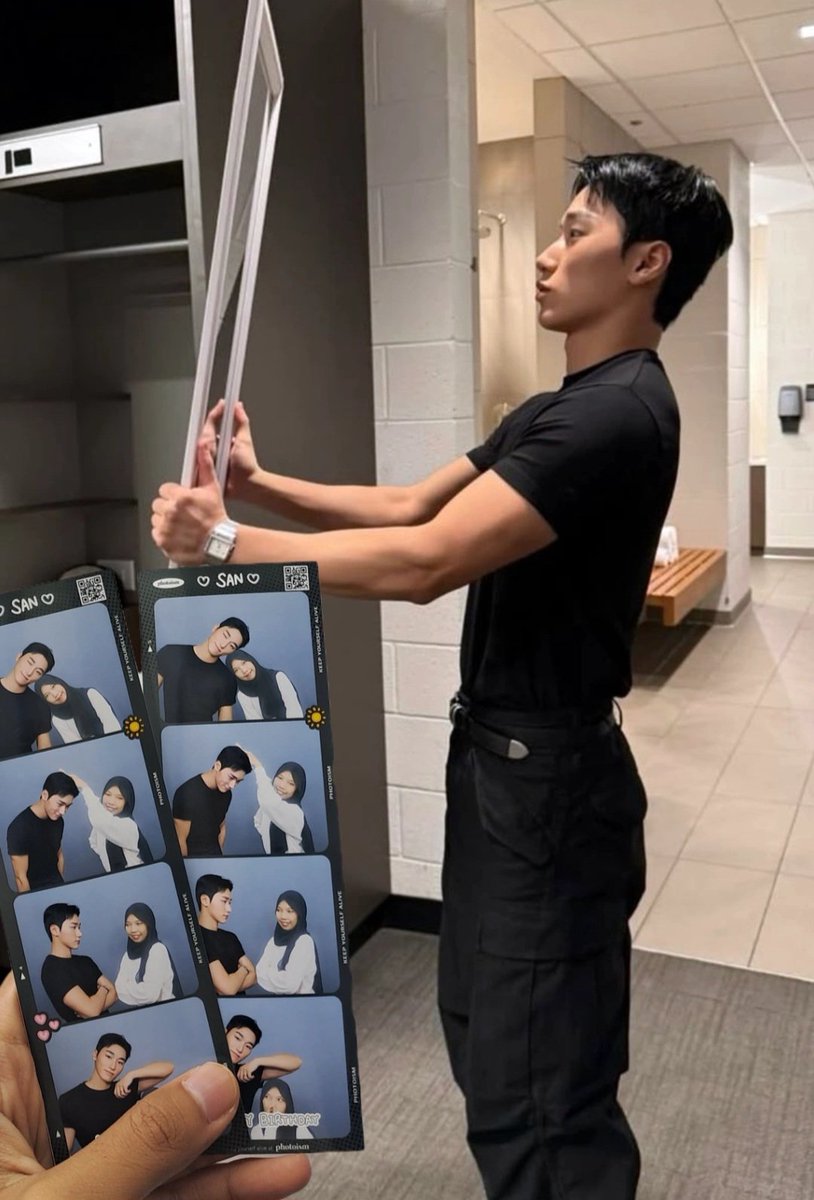 llyncaca's tweet image. ceritanya photobooth date biar kayak orang oranggg mana anaknya narsis bgt itu sampai bawa kaca segede cintaku padanya ahahahaha

#ATSD #AtinySelcaDay #SAN #산 #ATEEZ #에이티즈