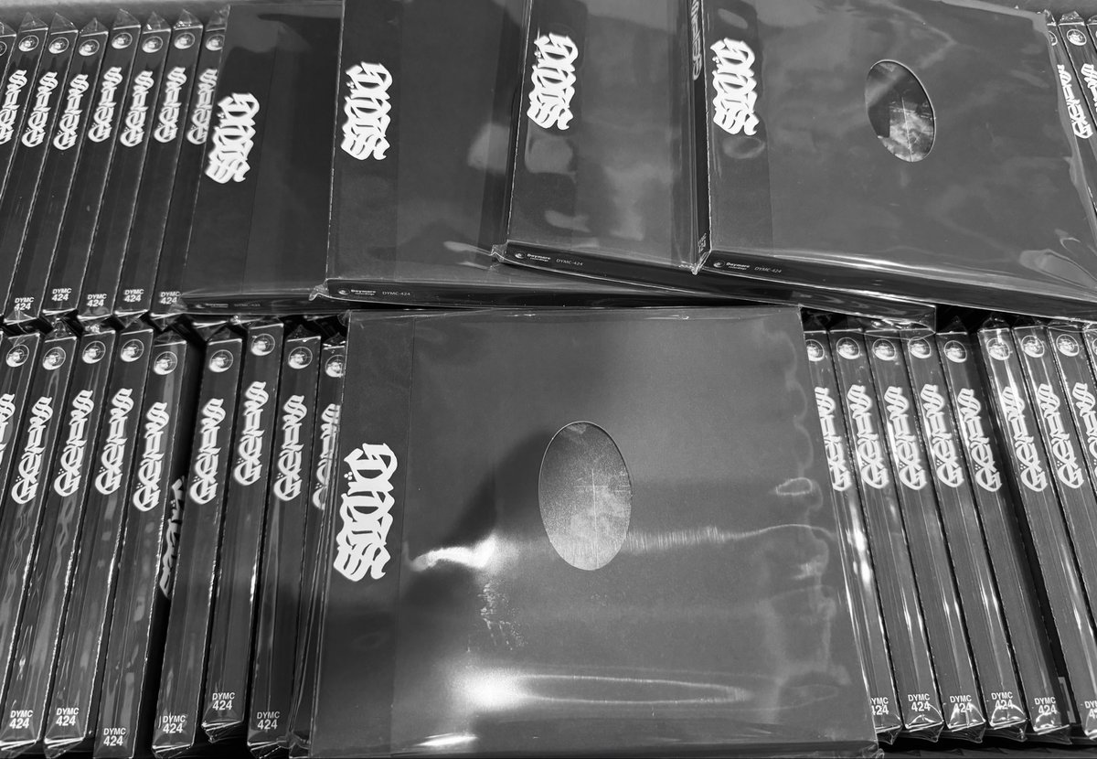 slug57219's tweet photo. SLUG "S/T"
明日リリースされます。 https://t.co/UL187SOE3D