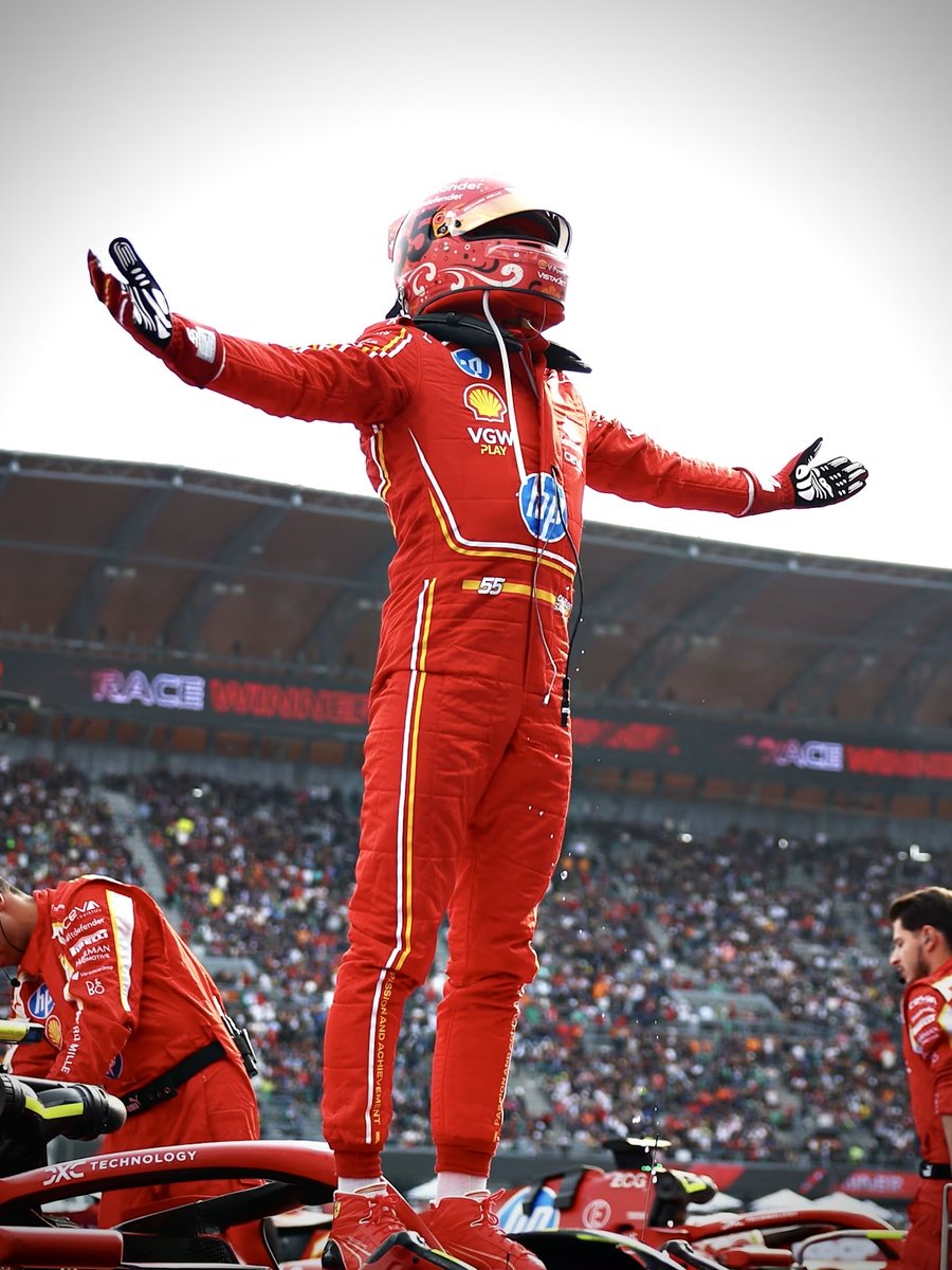 paddock_vibes's tweet image. IT’S RACE WEEK. 🇲🇽

(1 day late🥲)