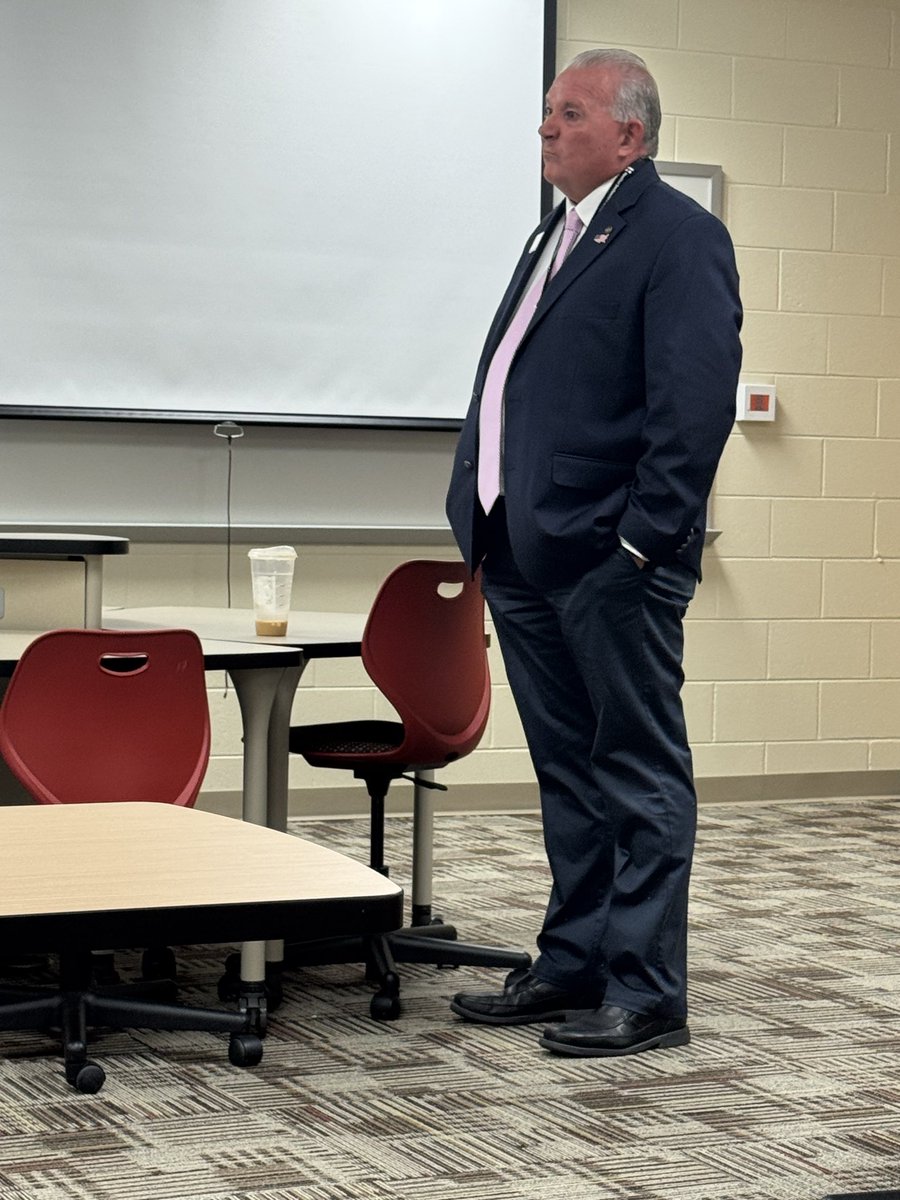 Hamilton Southeastern Schools tweet media