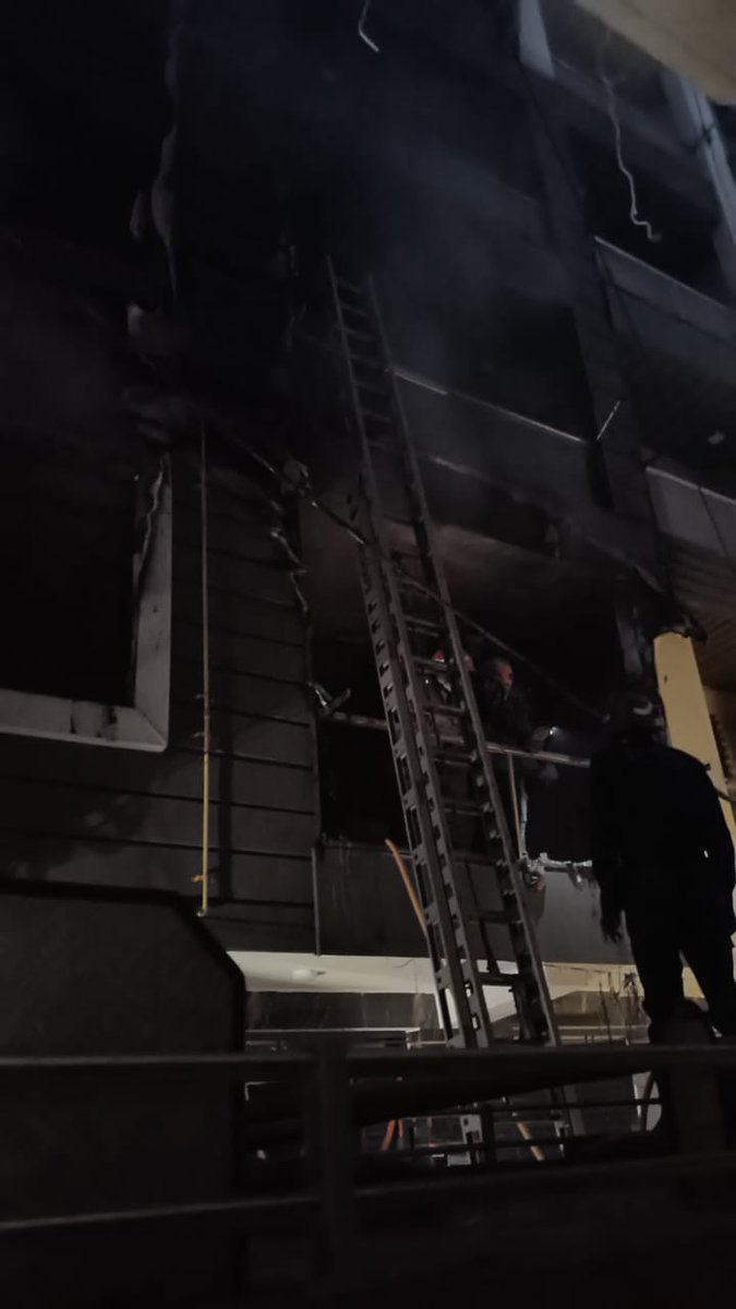 Delhi Fire Service tweet media