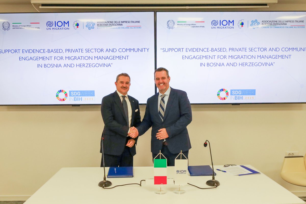 IOMBiH's tweet image. 🤝IOM and Udruženje italijanskih privrednika u BiH signed an MoU to promote fair and regular labour mobility, in line with IOM’s 🇮🇹-funded project supporting informed migration management in 🇧🇦.
Held during #SDGWeek2025, the event highlights partnerships driving #SDG8 &amp;amp; #SDG10.