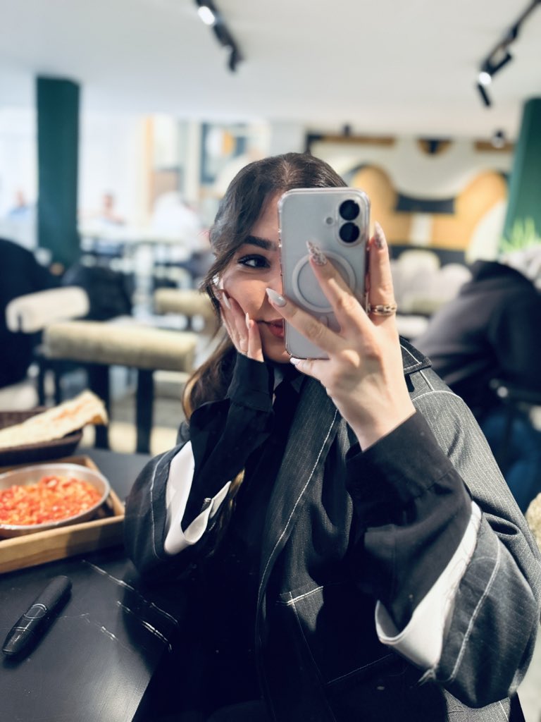 از پسش برمیام؛
من همیشه یجوری از پسش براومدم.